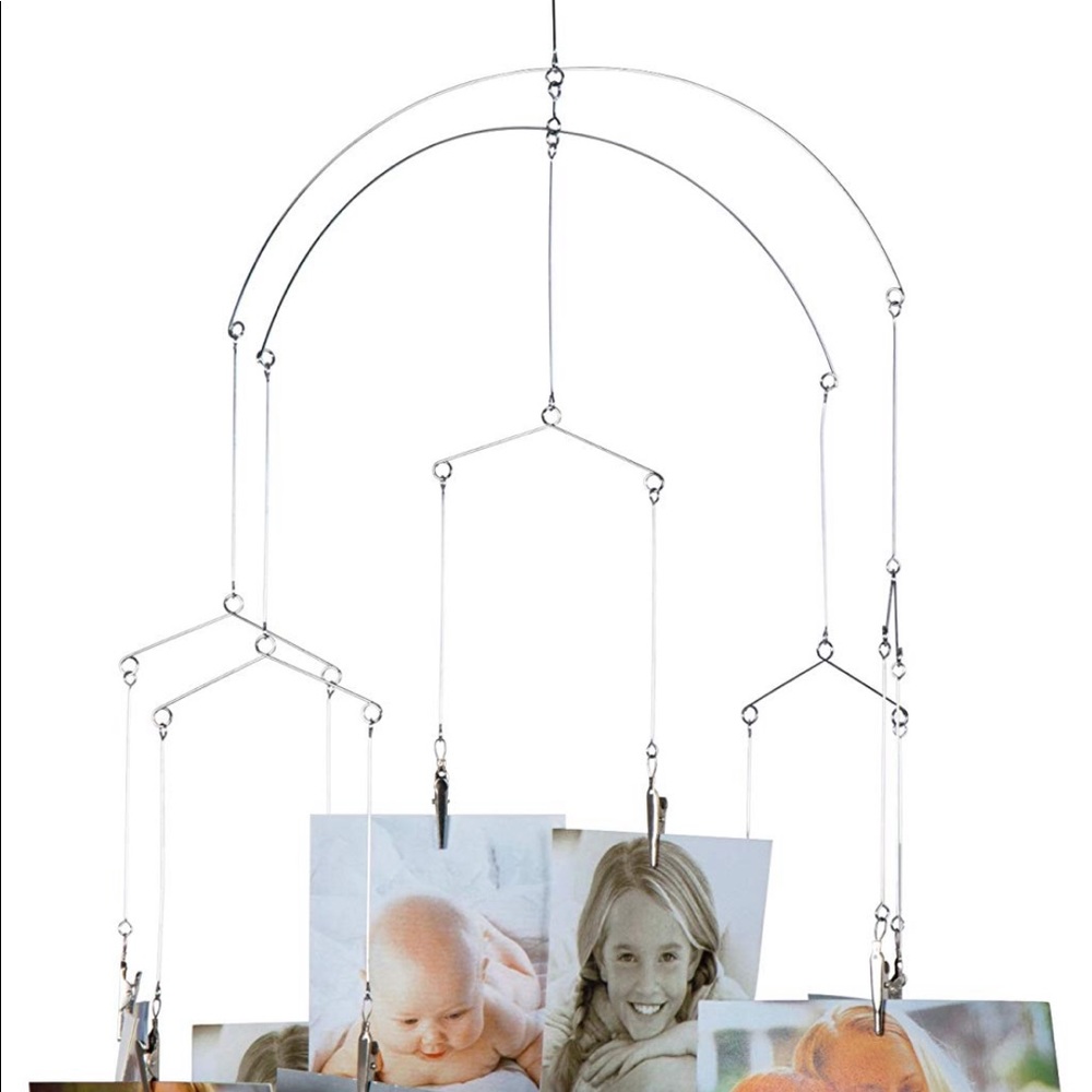 Picture clip mobile